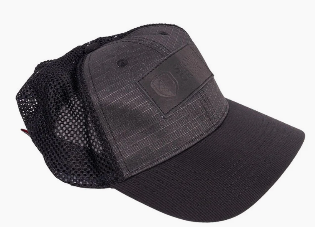 BLACK SHIELD CAP