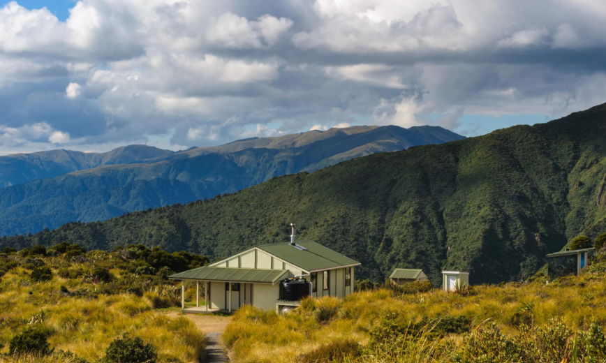 RANGIWAHIA HUT