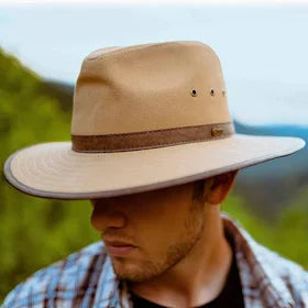 FLINDERS HAT